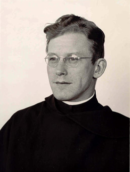 Fr. 阿奎那 Colgan, O.Carm.